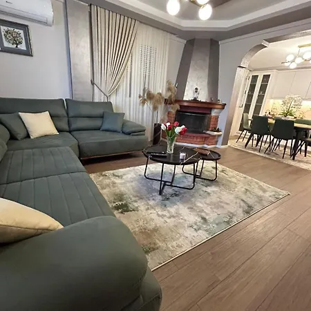 בית הארחה Vila Dervishaj *